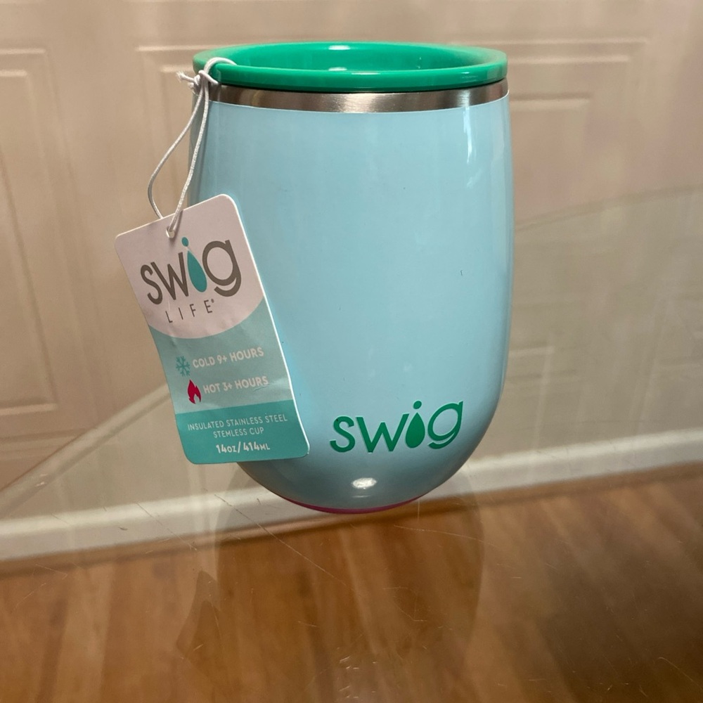 Brand new Swig Beautiful  Colors Cup 14oz Stainless Steel Mug Cold 9/H Hot 3+